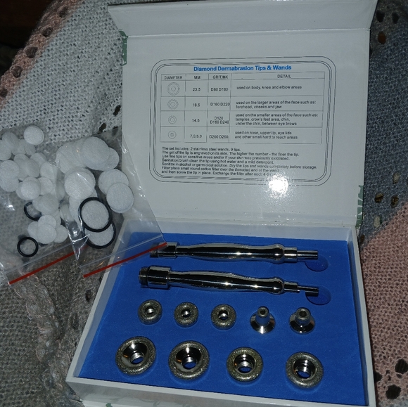 NEW IN BOX New Spa  Diamond Microdermabrasion Delux Skin Care Kit - Picture 4 of 15